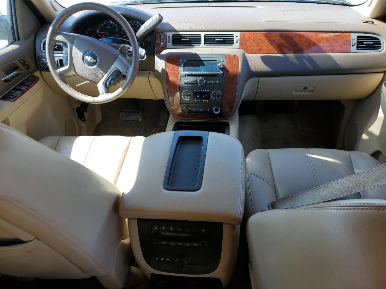 2012 Chevrolet Suburban C1500 Lt VIN: 1GNSCJE03CR193184 Lot: 49273465