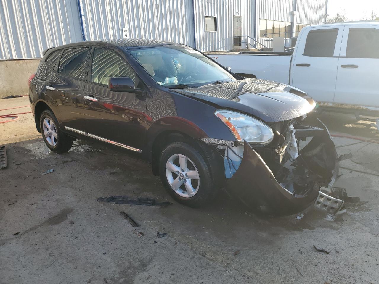 2013 Nissan Rogue - Image 4
