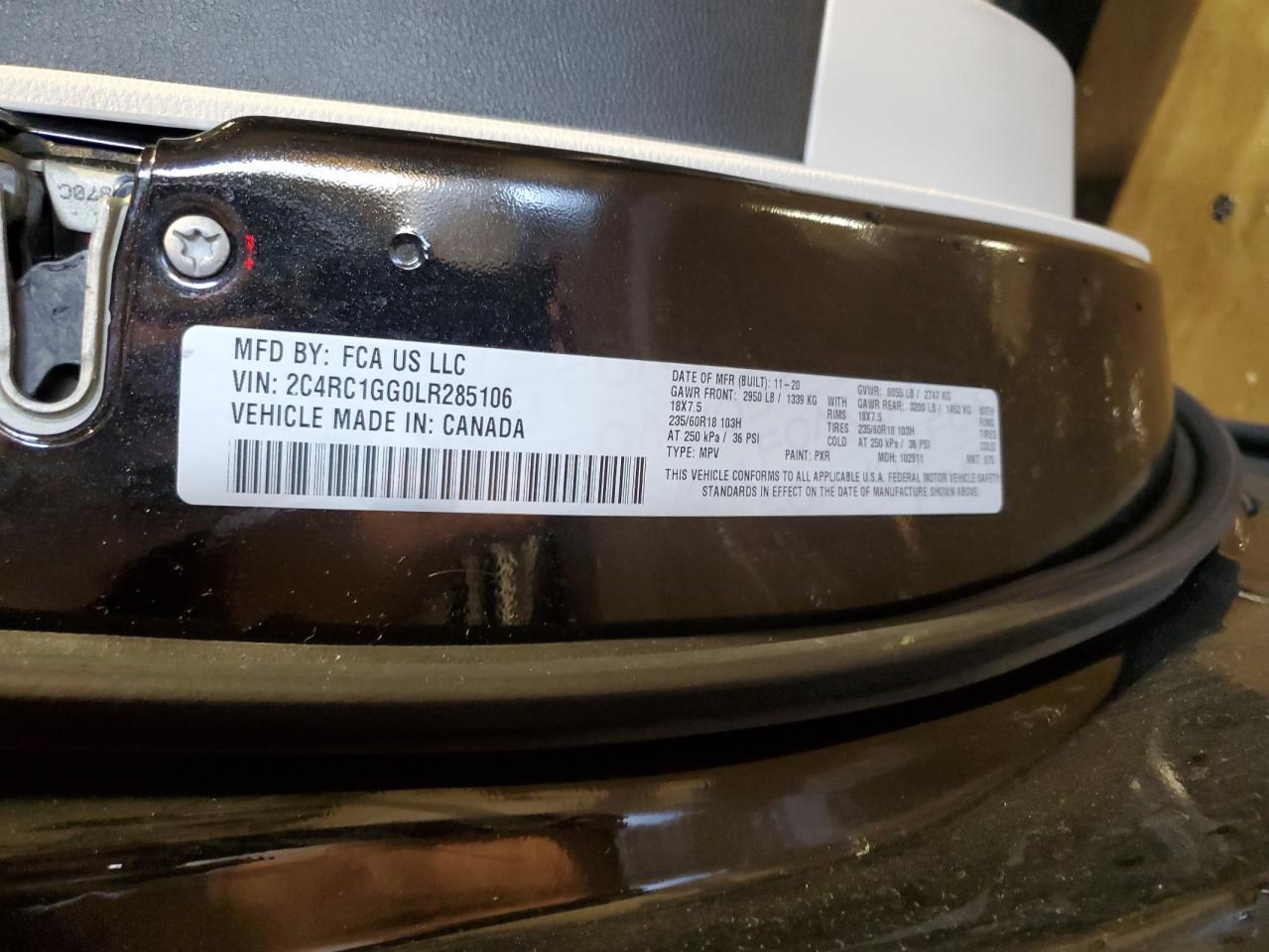 2020 Chrysler Pacifica - Image 13