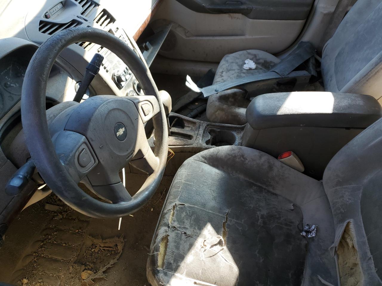 2004 Chevrolet Malibu - Image 8