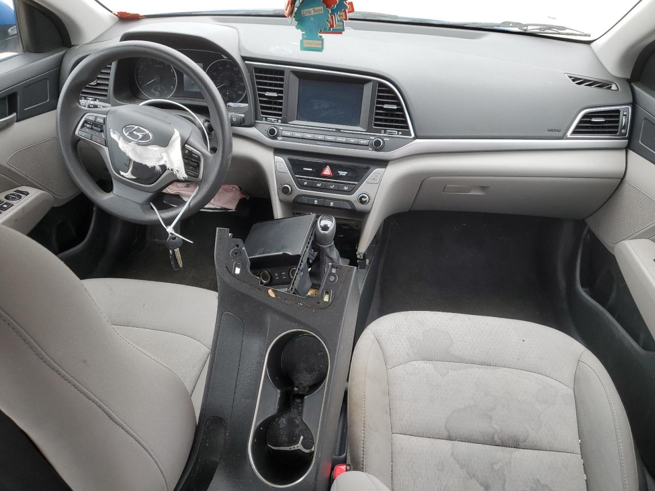 2018 Hyundai Elantra - Image 8