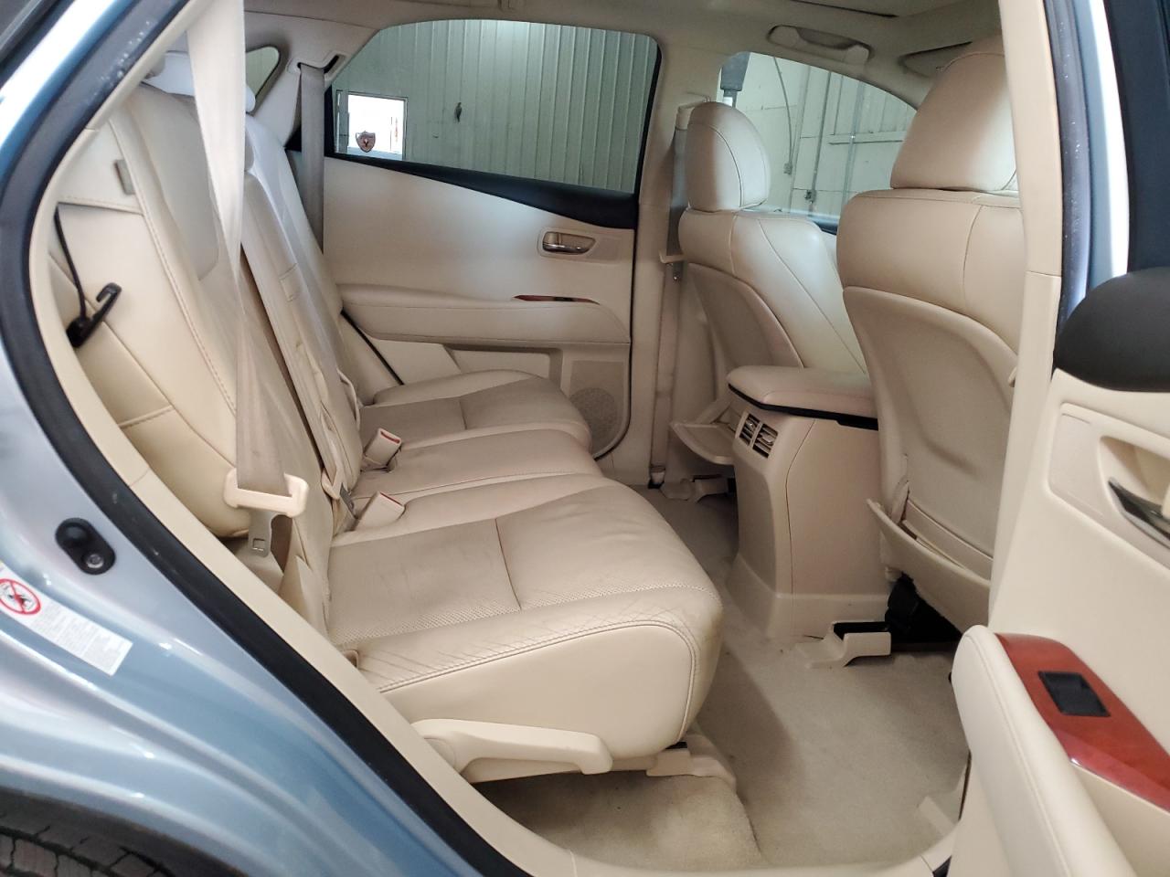 2010 Lexus RX - Image 11