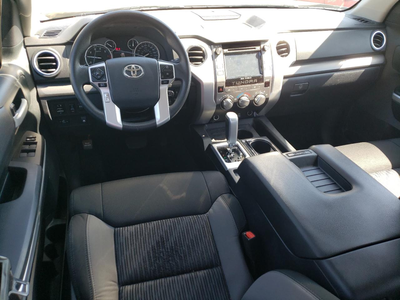 2017 Toyota Tundra - Image 8
