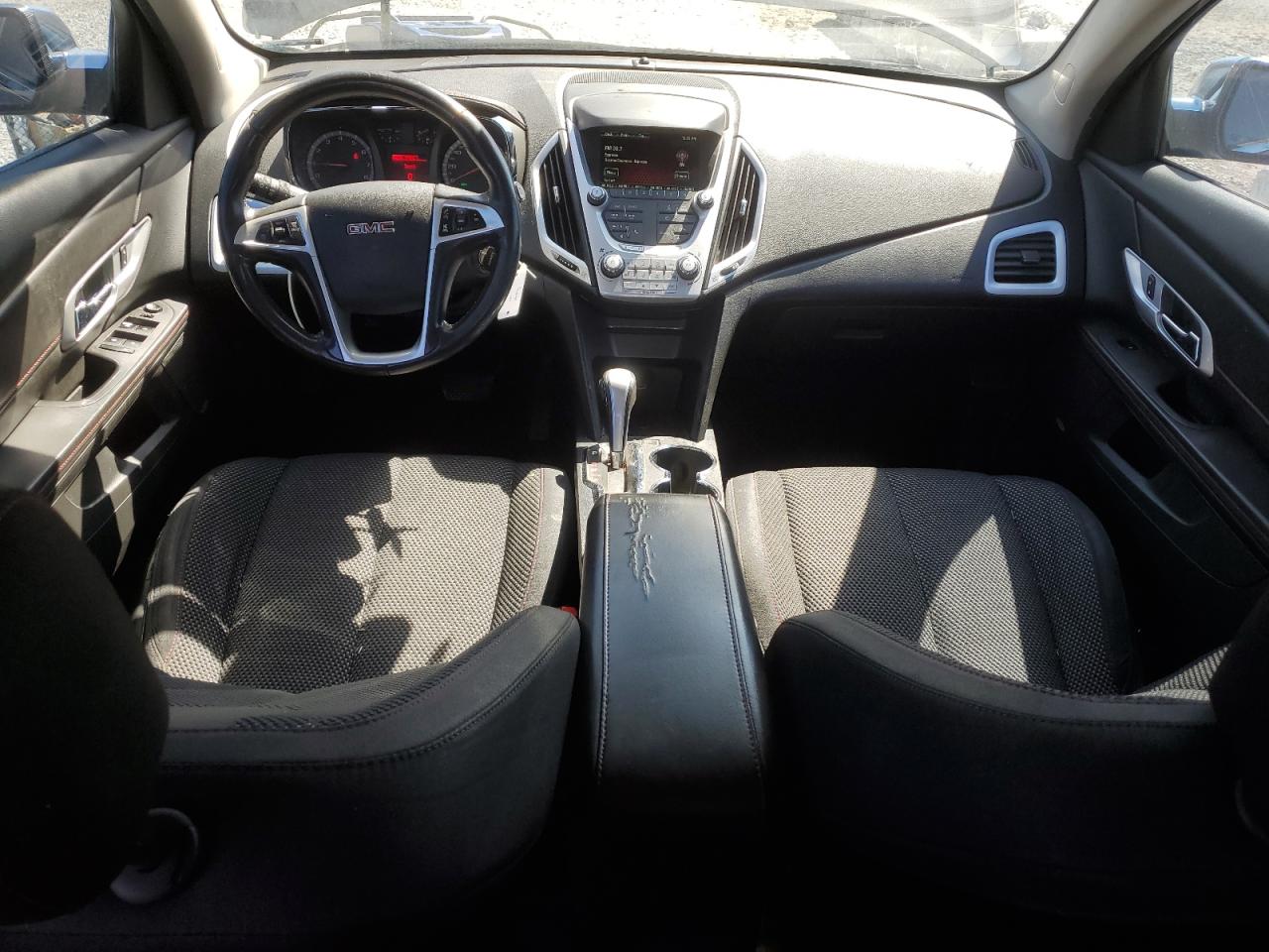 2015 GMC Terrain - Image 8