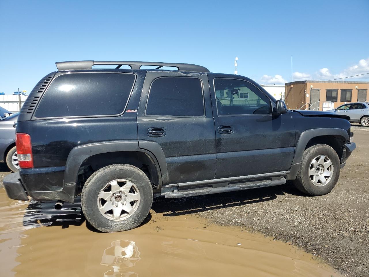 2005 Chevrolet Tahoe - Image 3