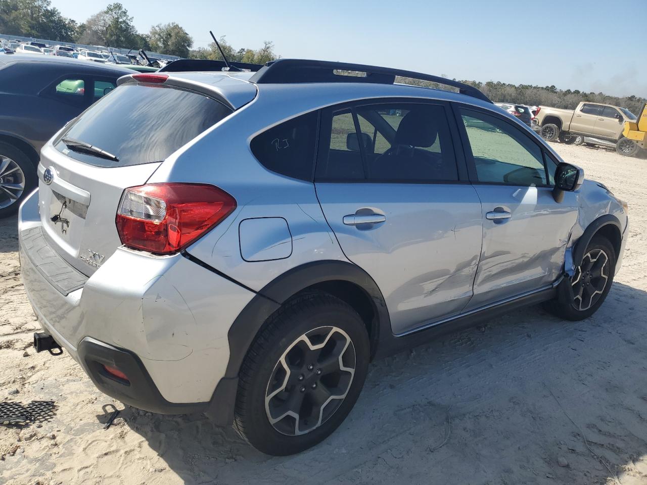 2014 Subaru XV - Image 3