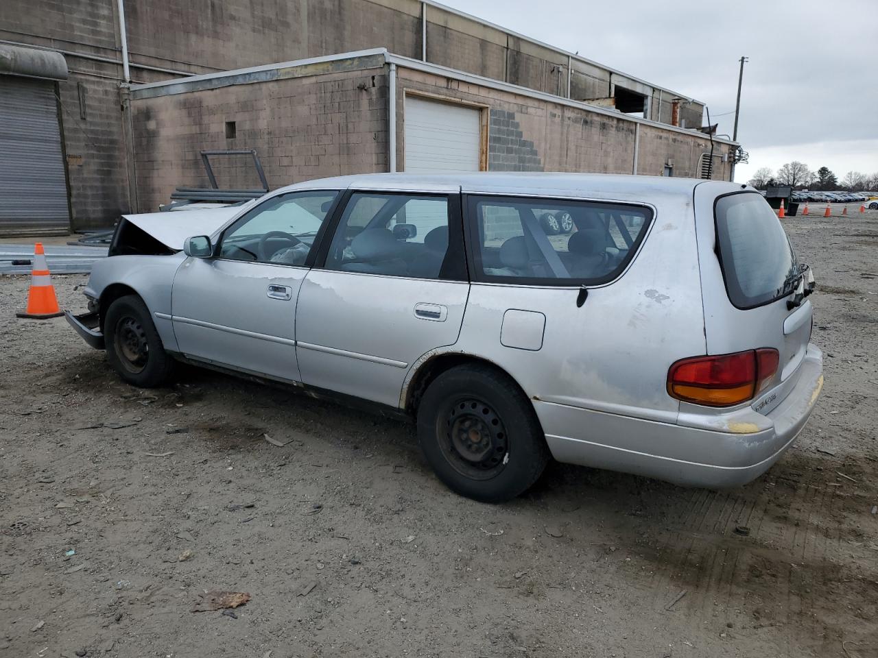 1994 Toyota Camry - Image 2