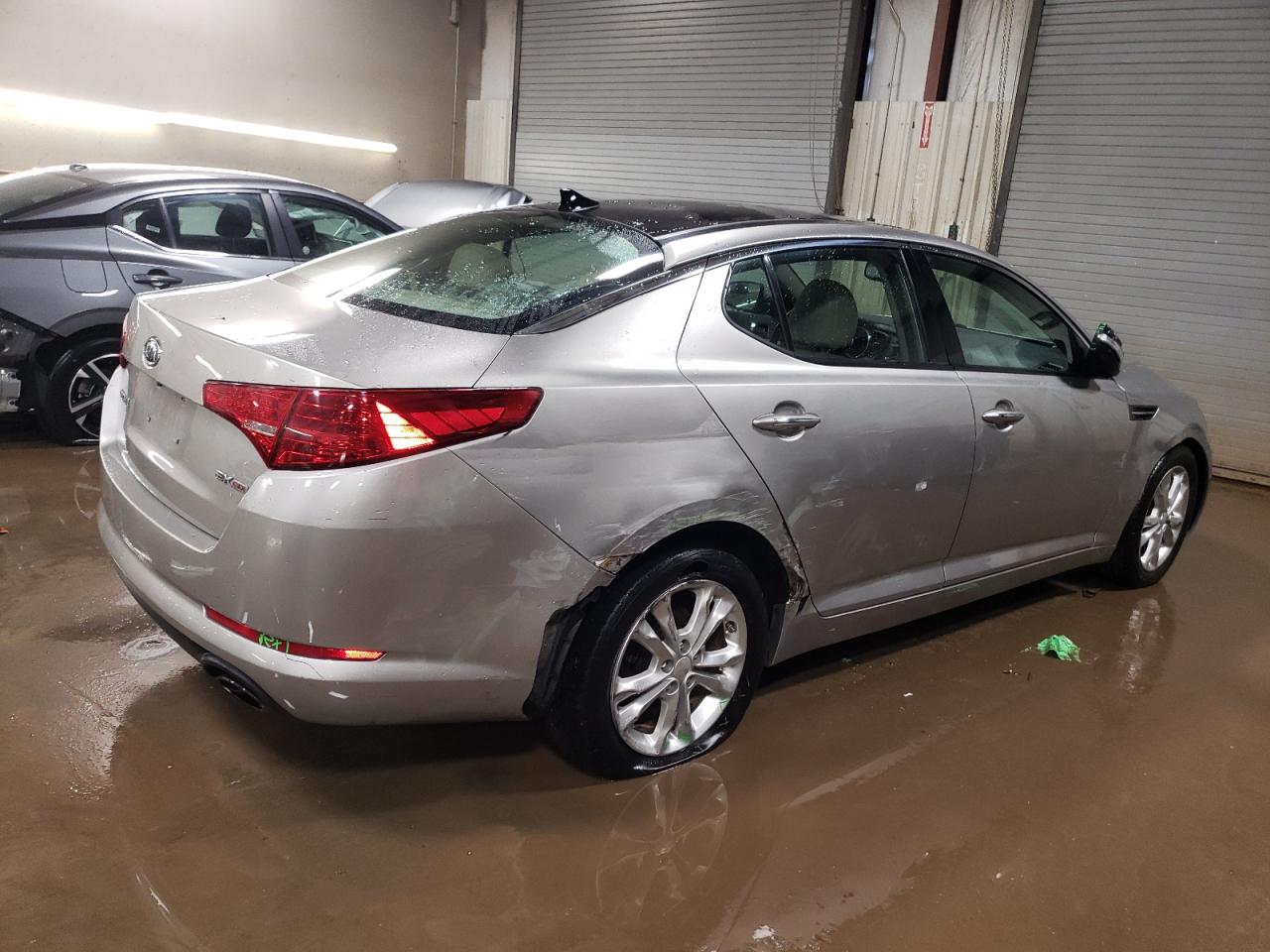 2012 Kia Optima - Image 3