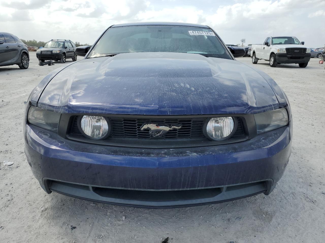 2011 Ford Mustang - Image 5