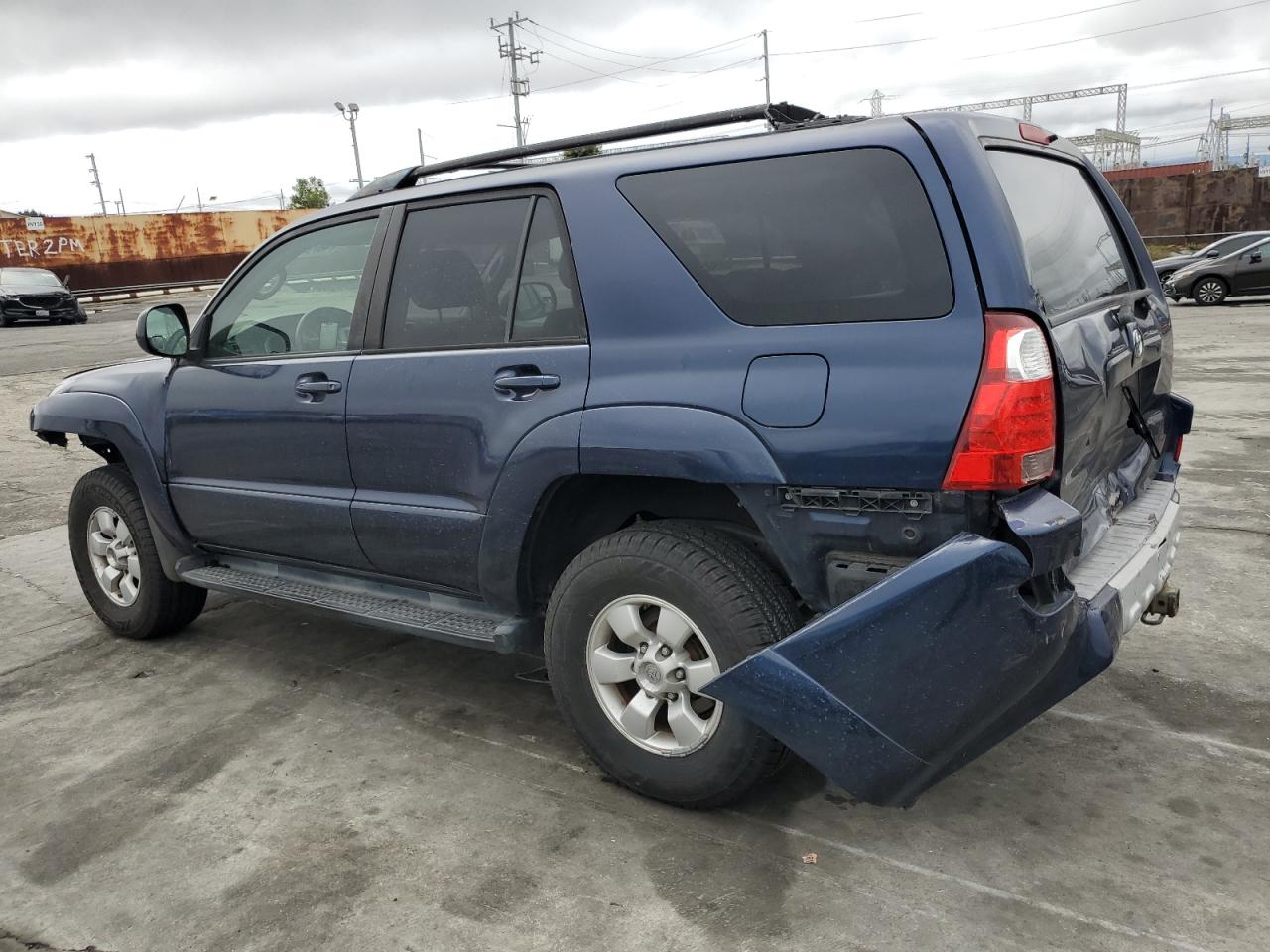 2004 Toyota 4Runner - Image 2