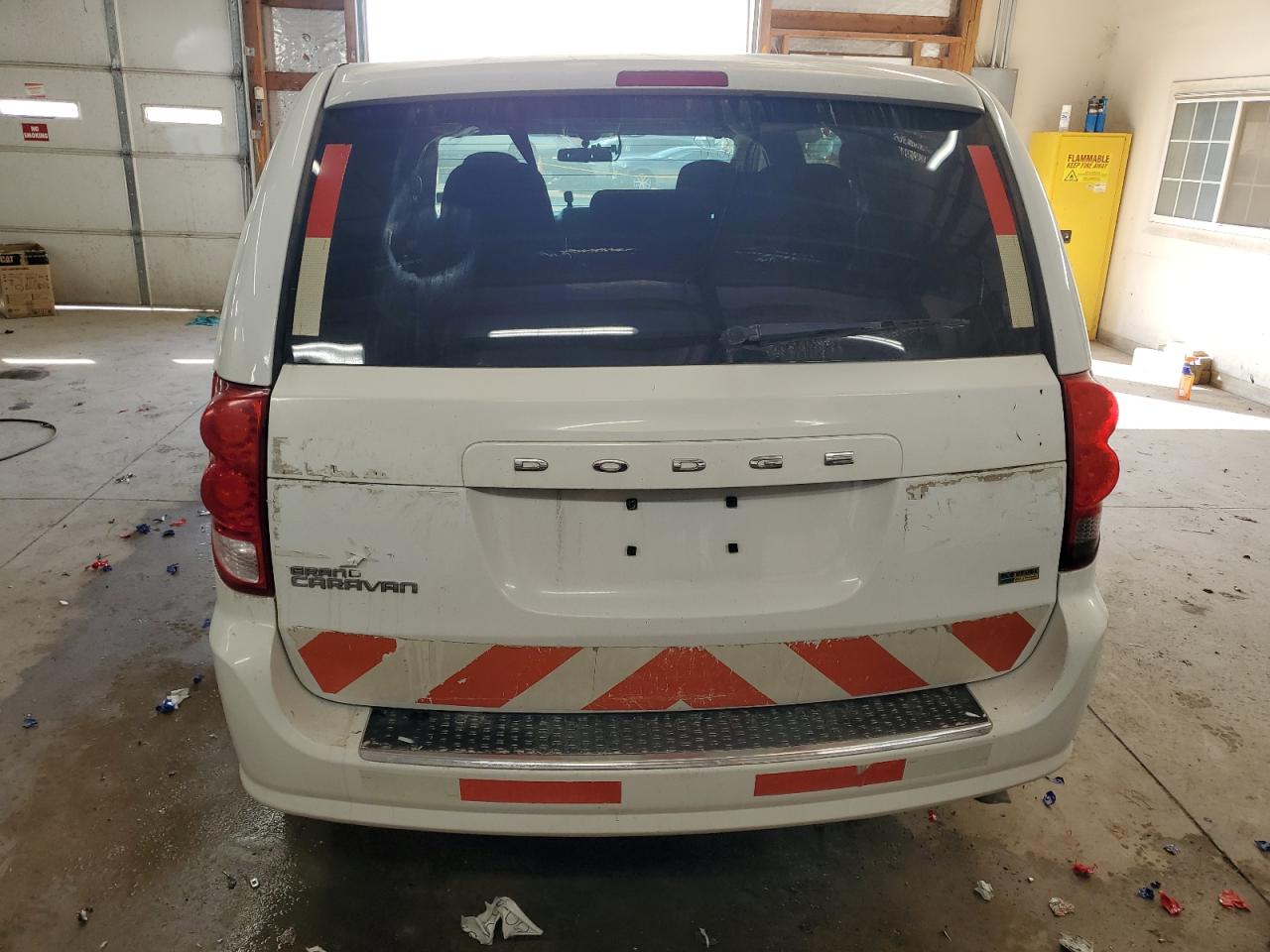 2016 Dodge Caravan - Image 6