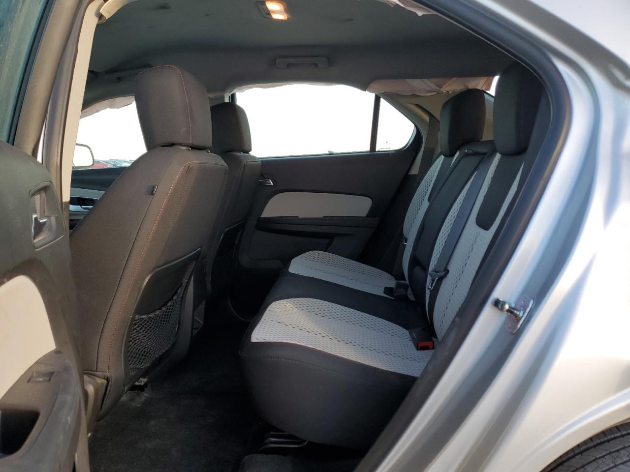 2011 Chevrolet Equinox - Image 11