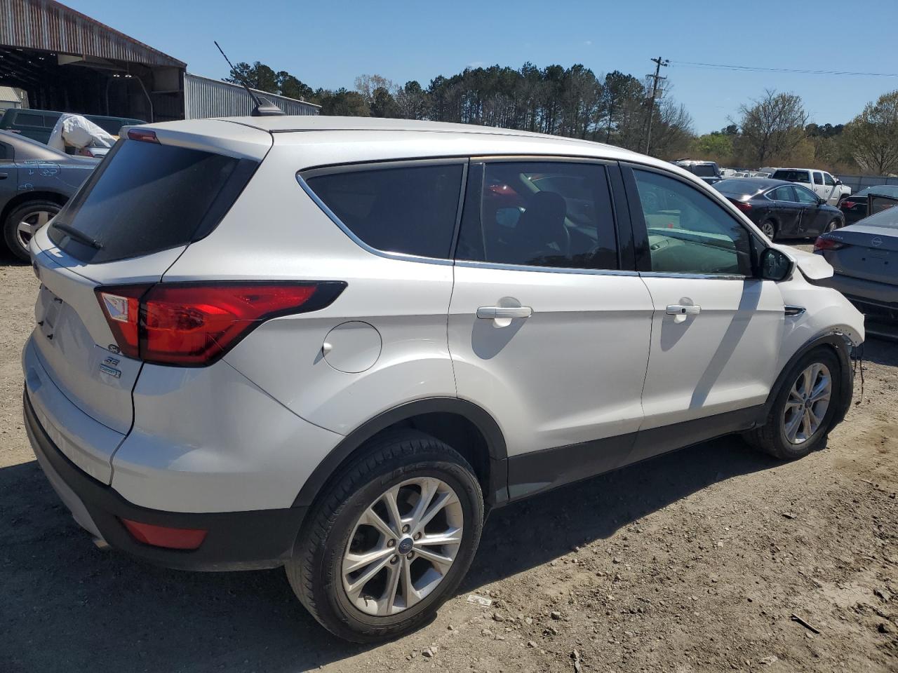 2019 Ford Escape - Image 3