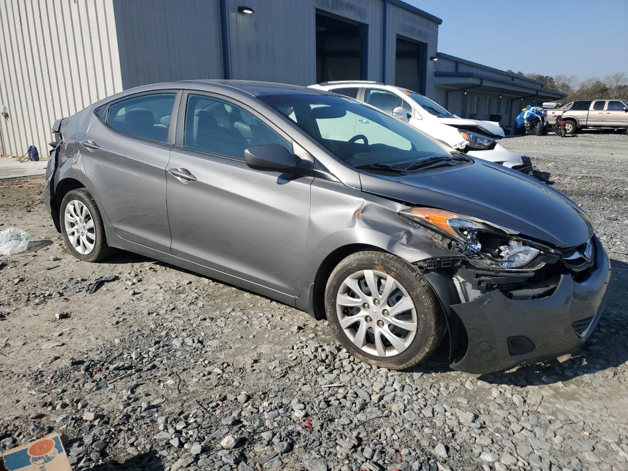 2013 Hyundai Elantra - Image 4