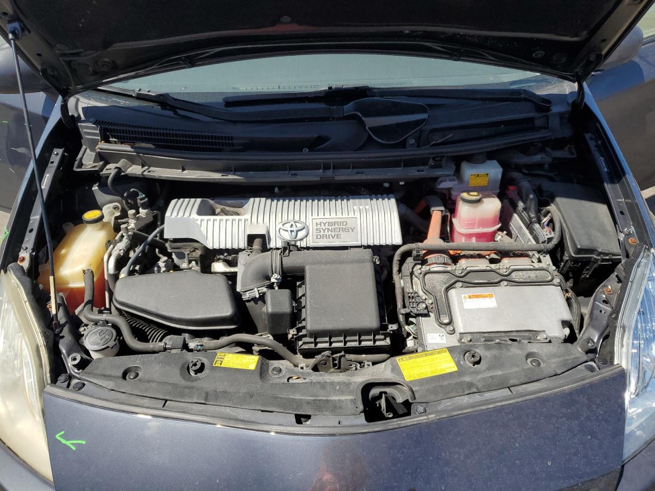 2010 Toyota Prius - Image 11