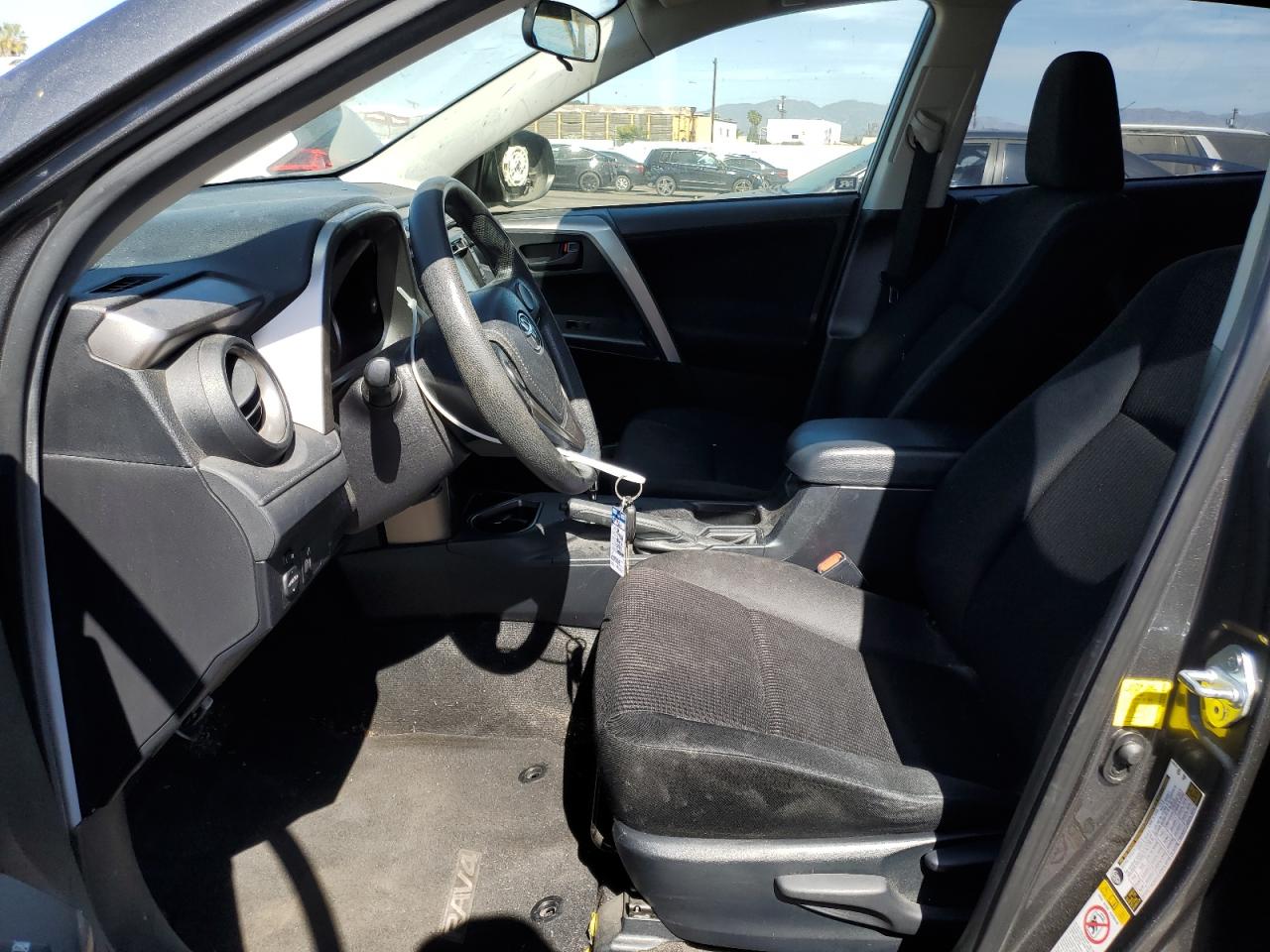 2016 Toyota RAV 4 - Image 7