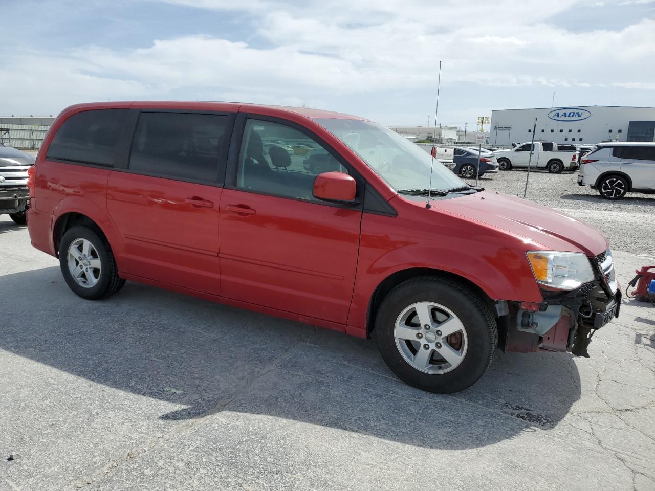 2013 Dodge Caravan - Image 4