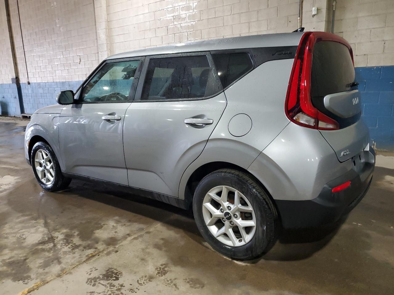 2022 Kia Soul - Image 2