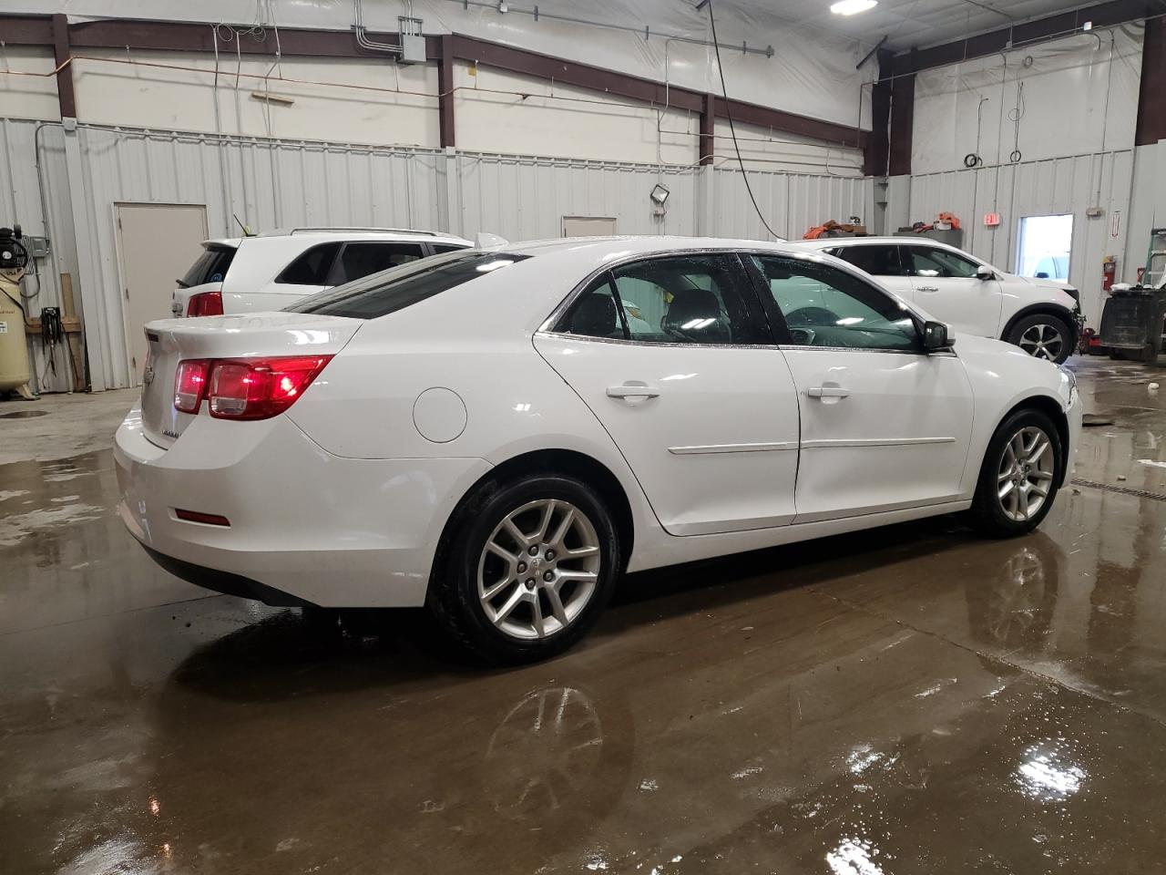 2014 Chevrolet Malibu - Image 3