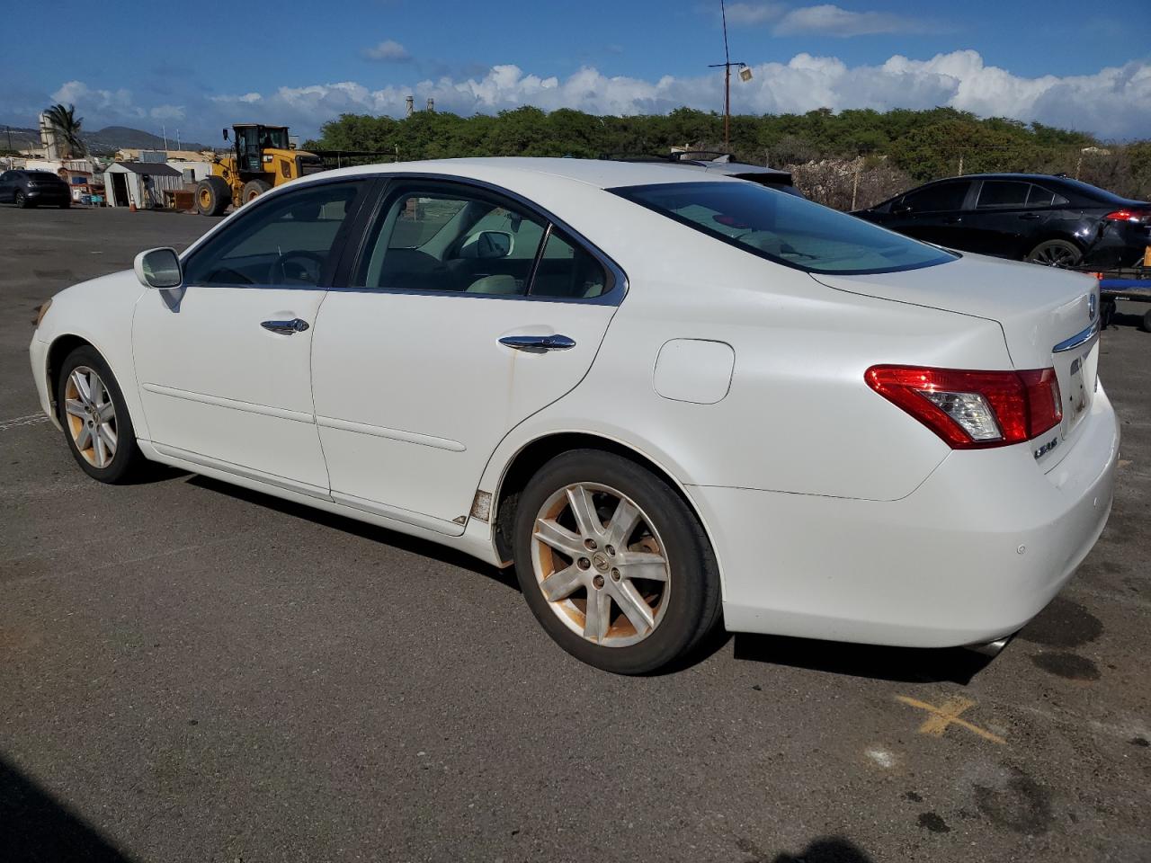 2007 Lexus ES - Image 2