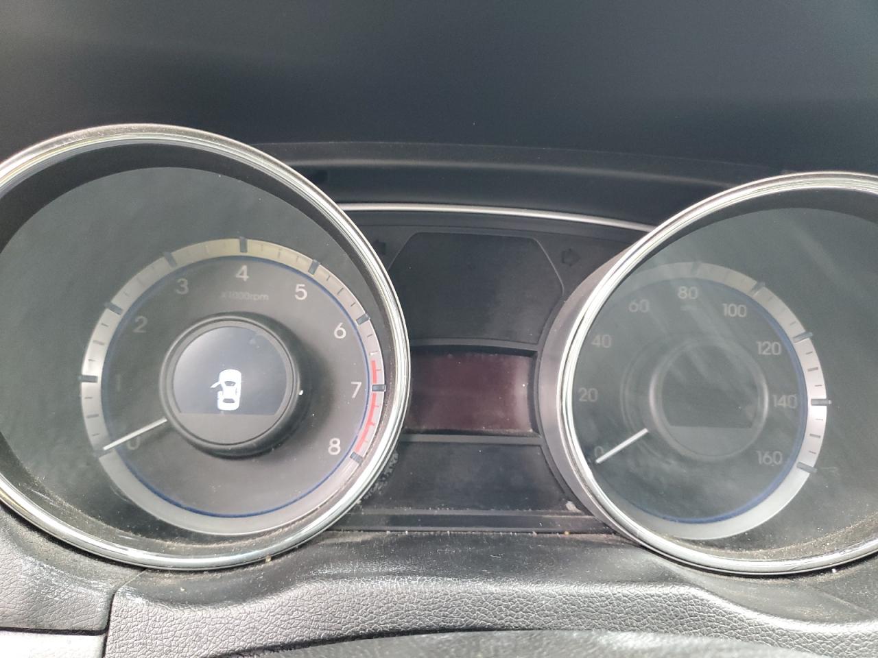 2013 Hyundai Sonata - Image 9