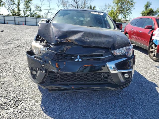  MITSUBISHI OUTLANDER 2018 Чорний