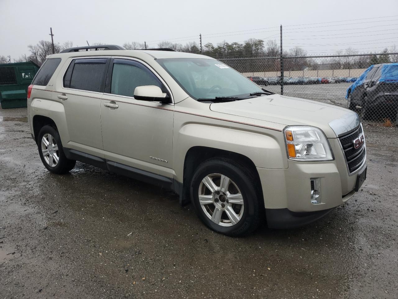 2015 GMC Terrain - Image 4