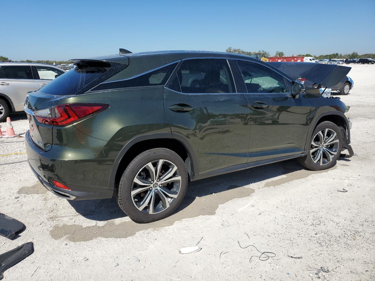 2021 Lexus RX - Image 3