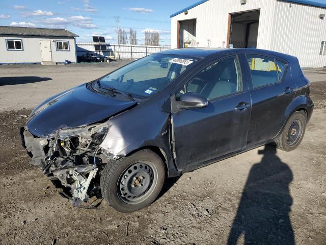 2016 Toyota Prius C 