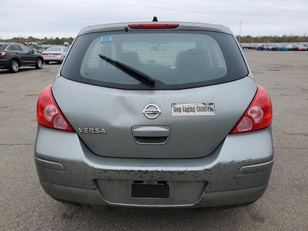 2011 Nissan Versa - Image 6