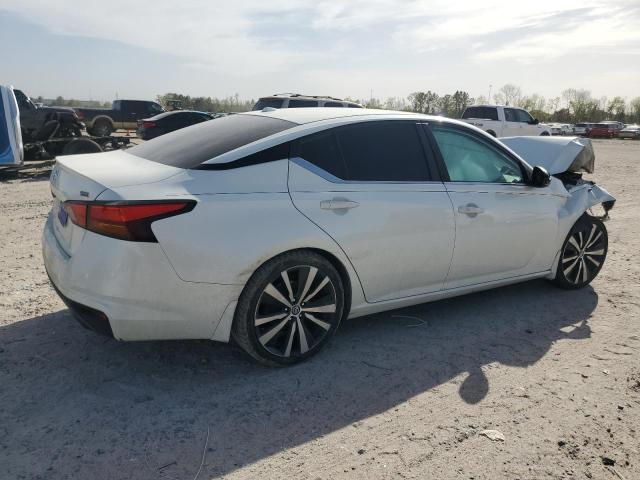  NISSAN ALTIMA 2019 Белый