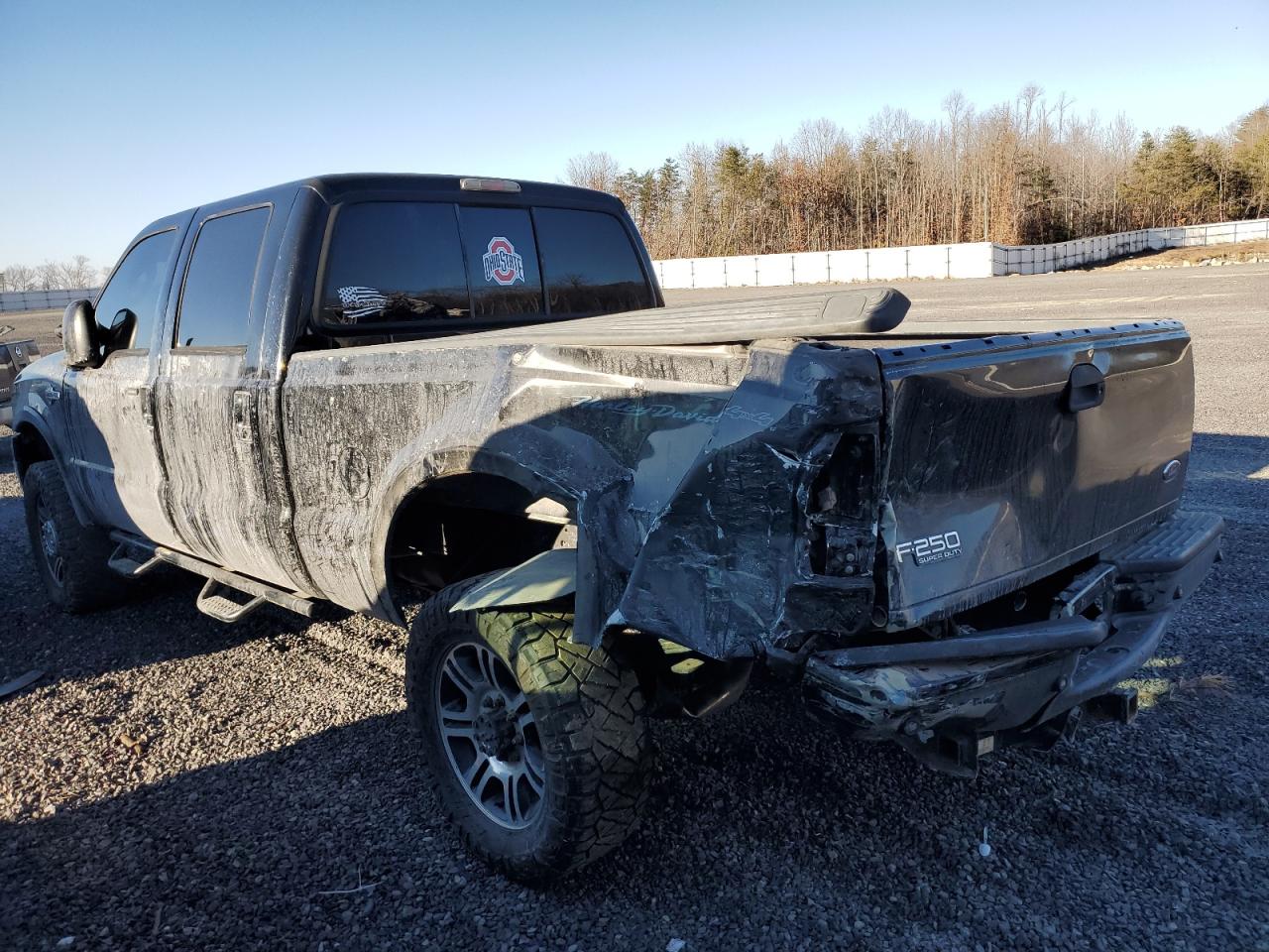 2006 Ford F250 - Image 2