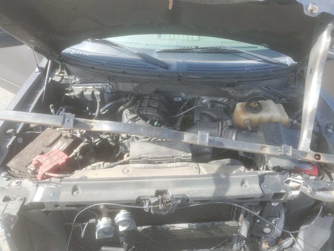 2013 Ford F-150 - Image 13