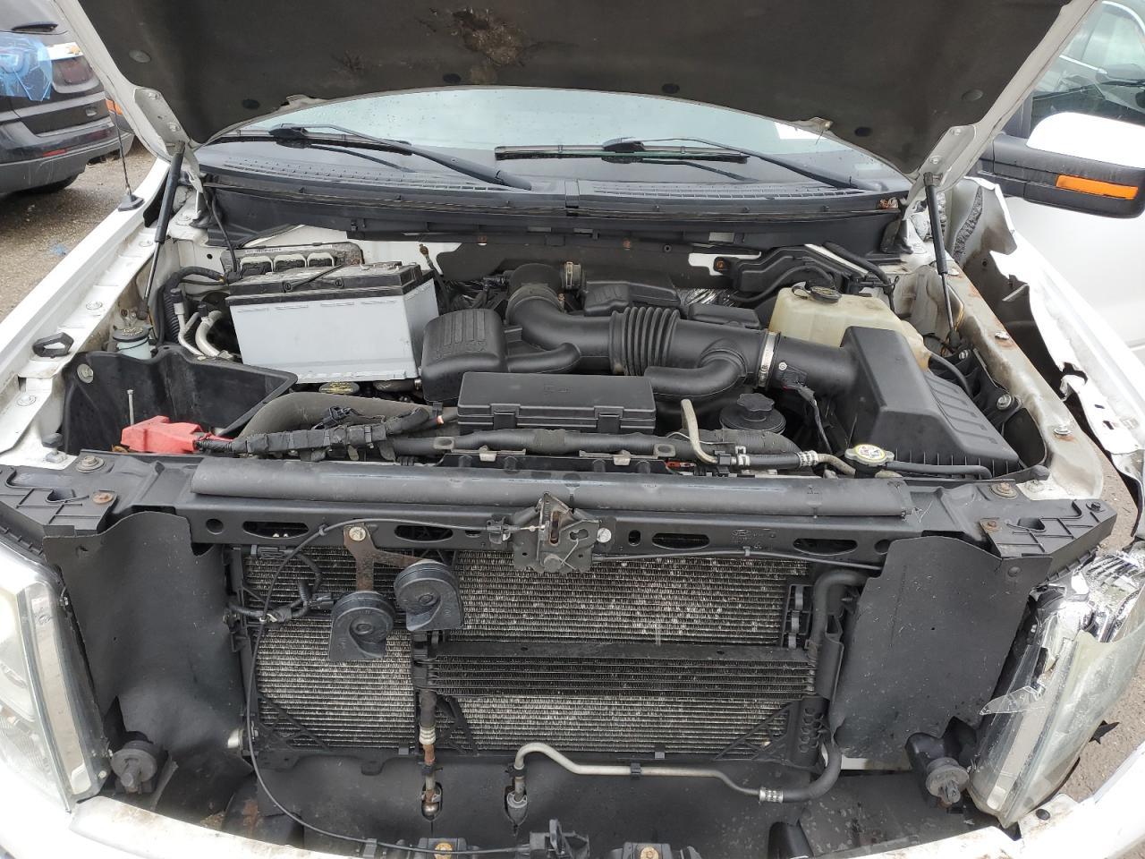 2010 Ford F-150 - Image 11