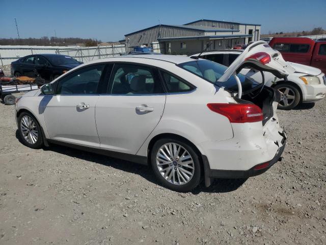 Sedans FORD FOCUS 2016 White