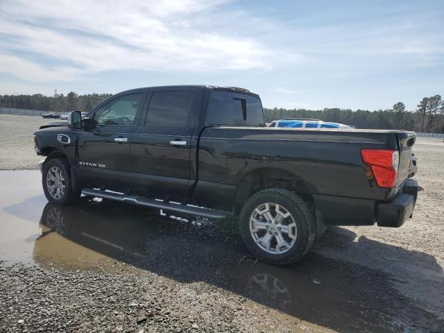 Pickups NISSAN TITAN 2016 Czarny