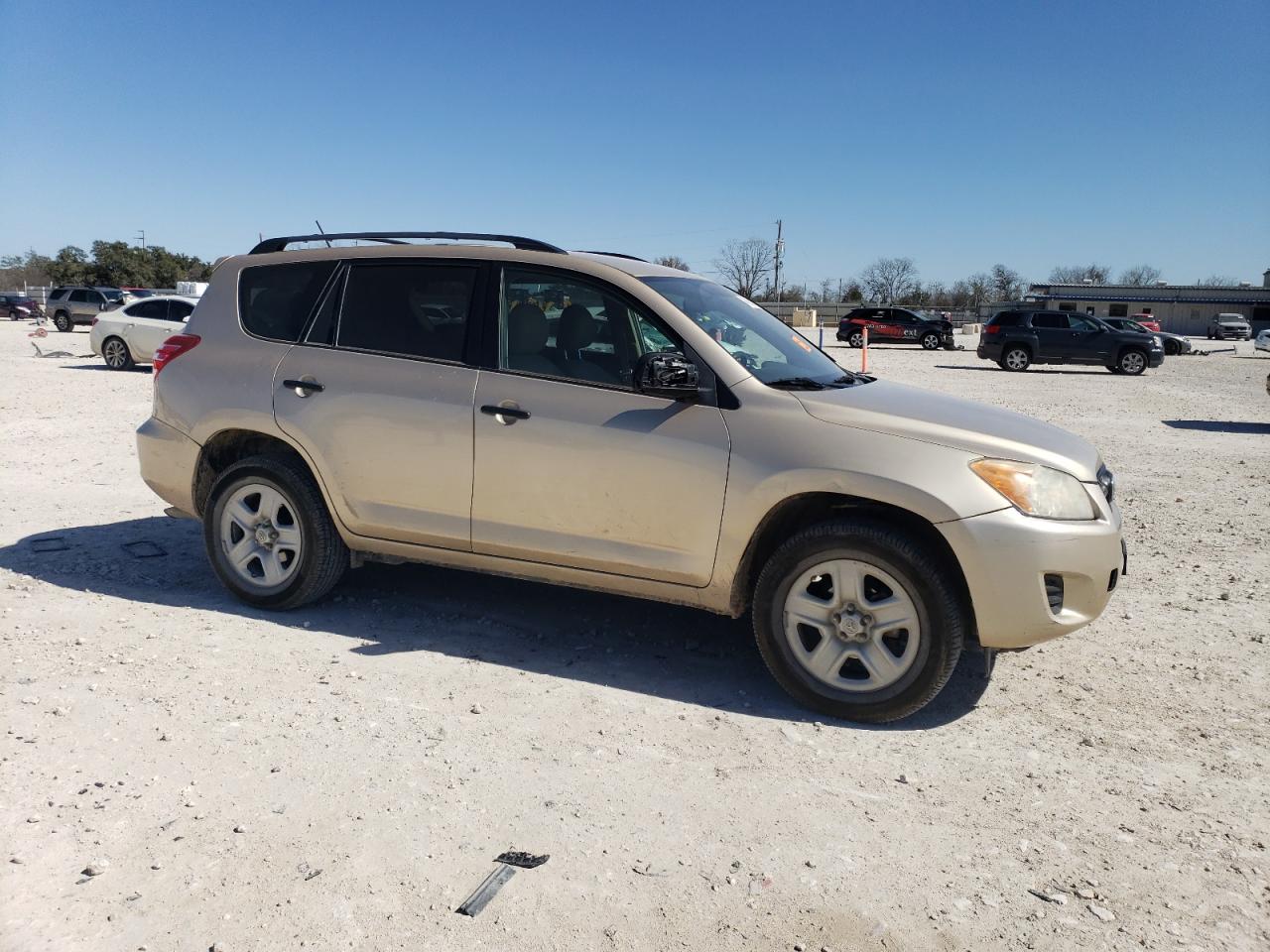 2010 Toyota RAV 4 - Image 4
