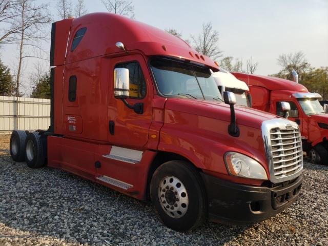 2015 Freightliner Cascadia Semi Truck