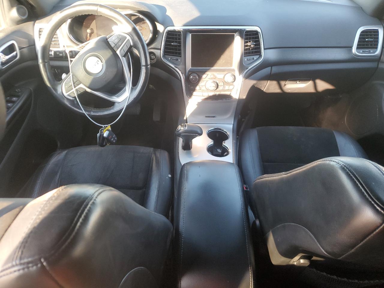 2015 Jeep Grand Cherokee - Image 8