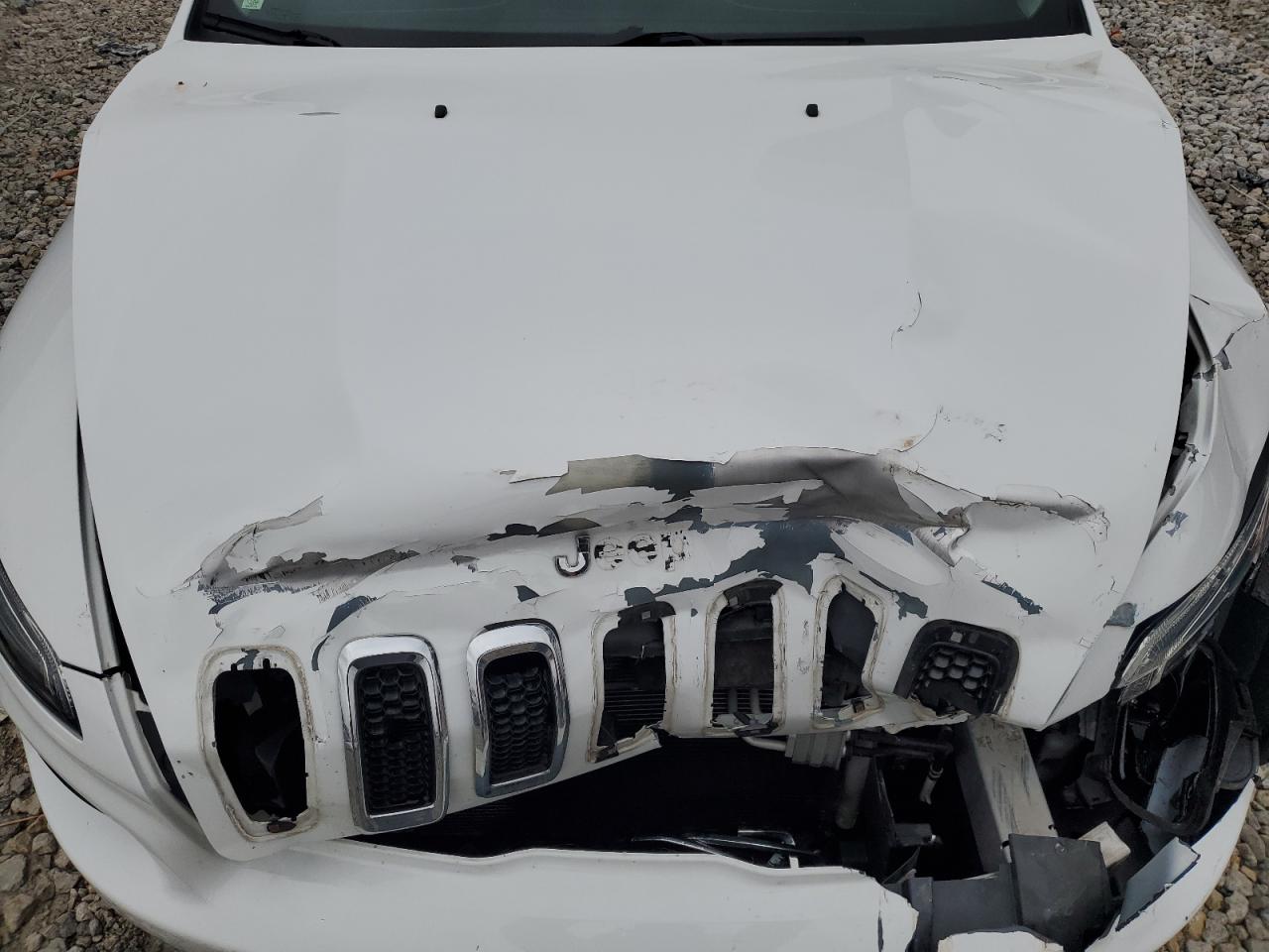 2014 Jeep Grand Cherokee - Image 12