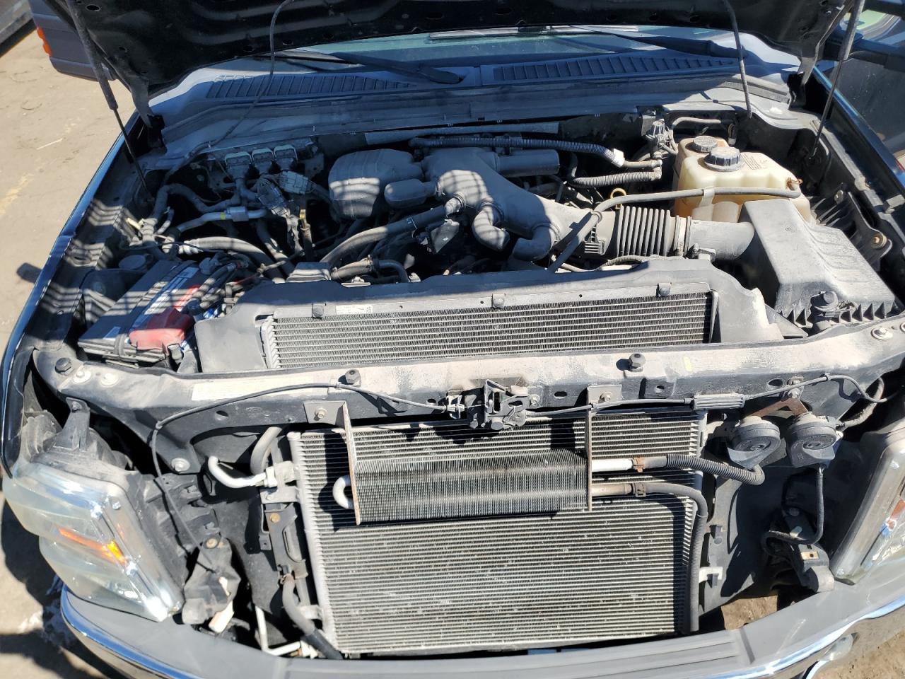 2009 Ford F250 - Image 11