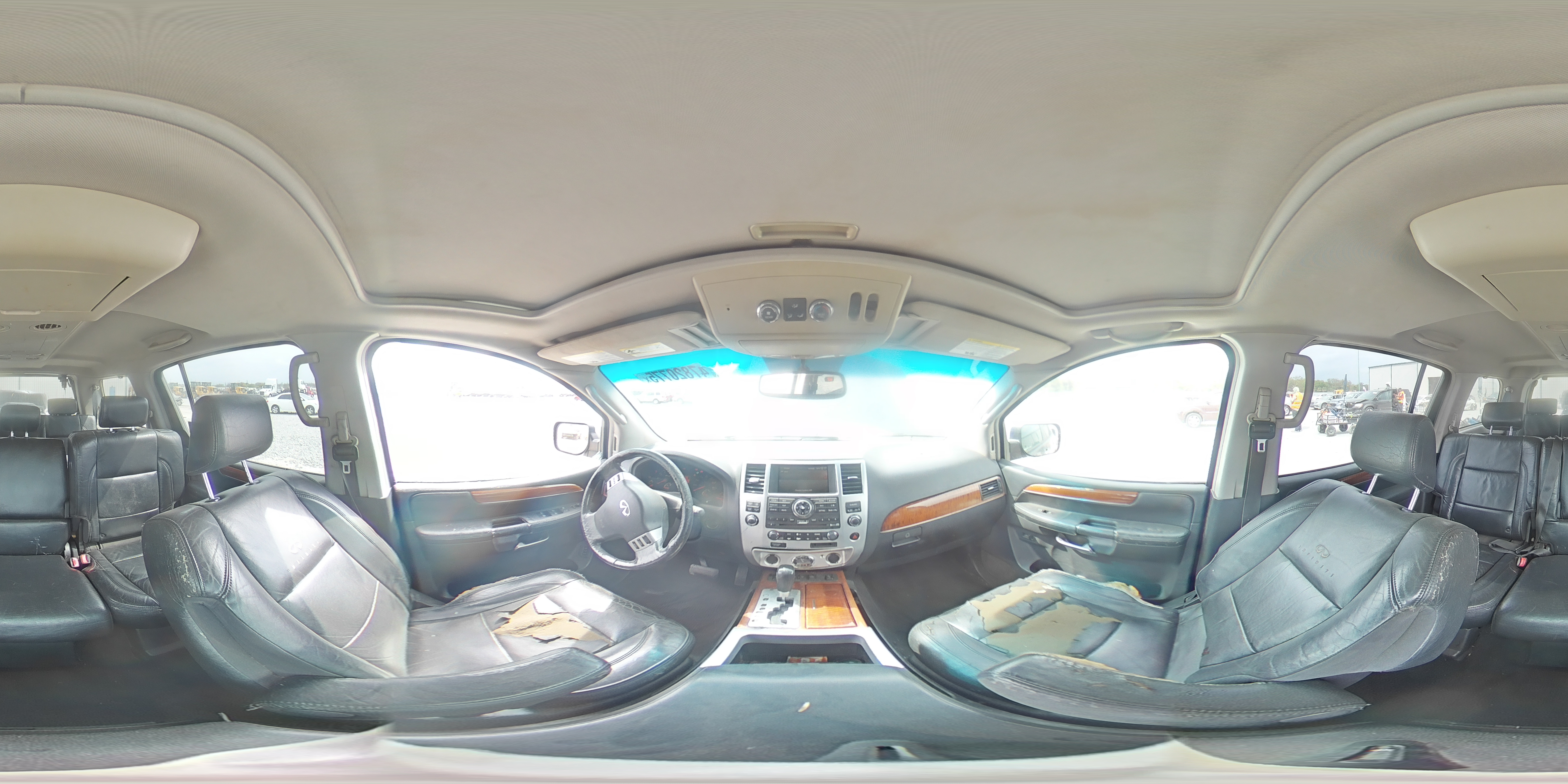 2008 Infiniti QX56 - Image 13
