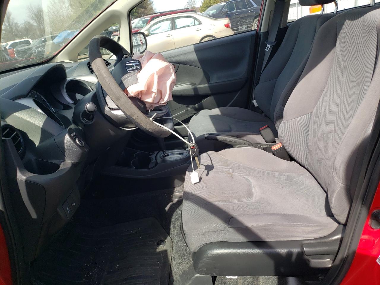 2013 Honda Fit VIN: JHMGE8H38DC042707 Lot: 49737555