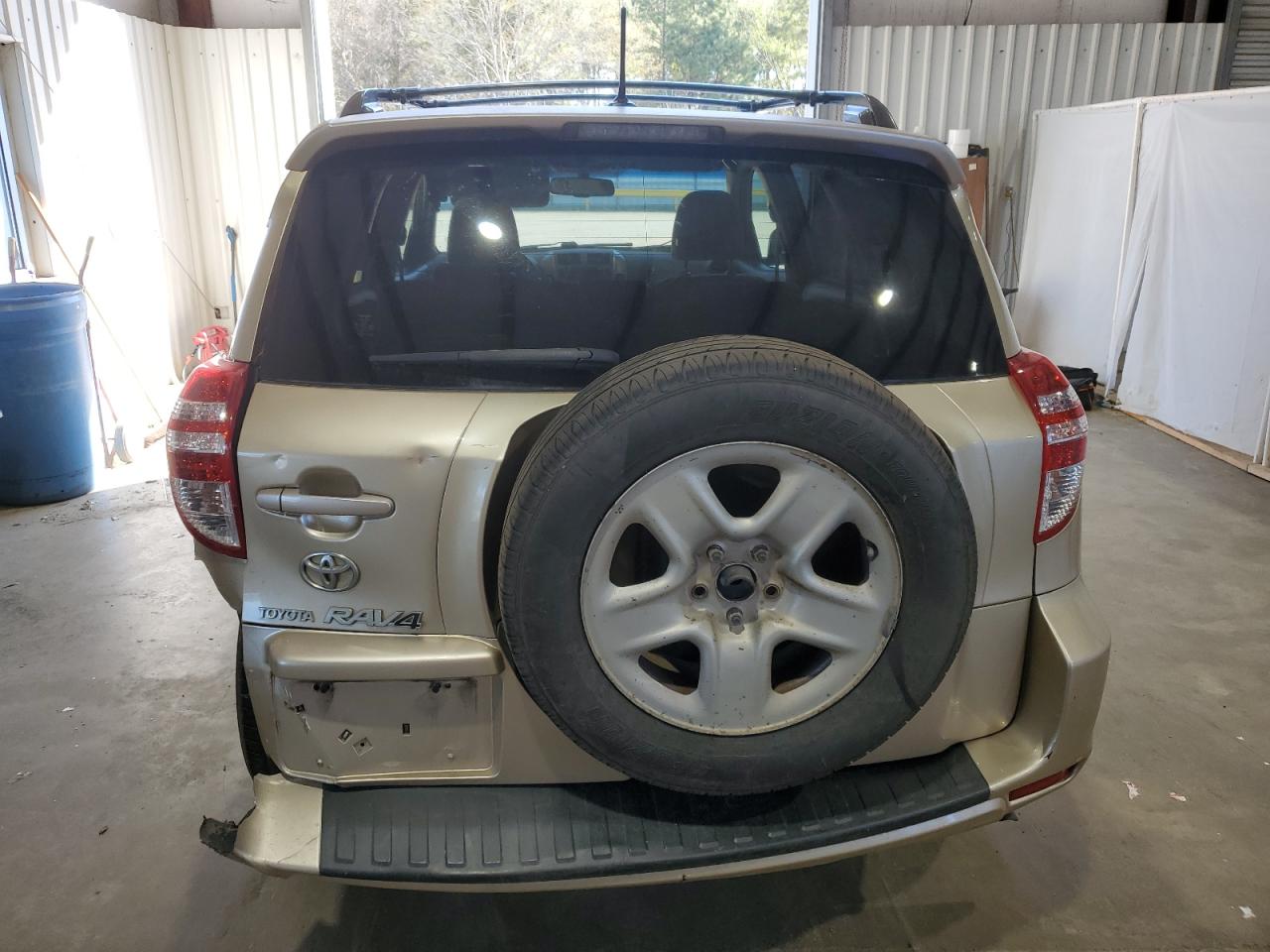 2009 Toyota RAV 4 - Image 6
