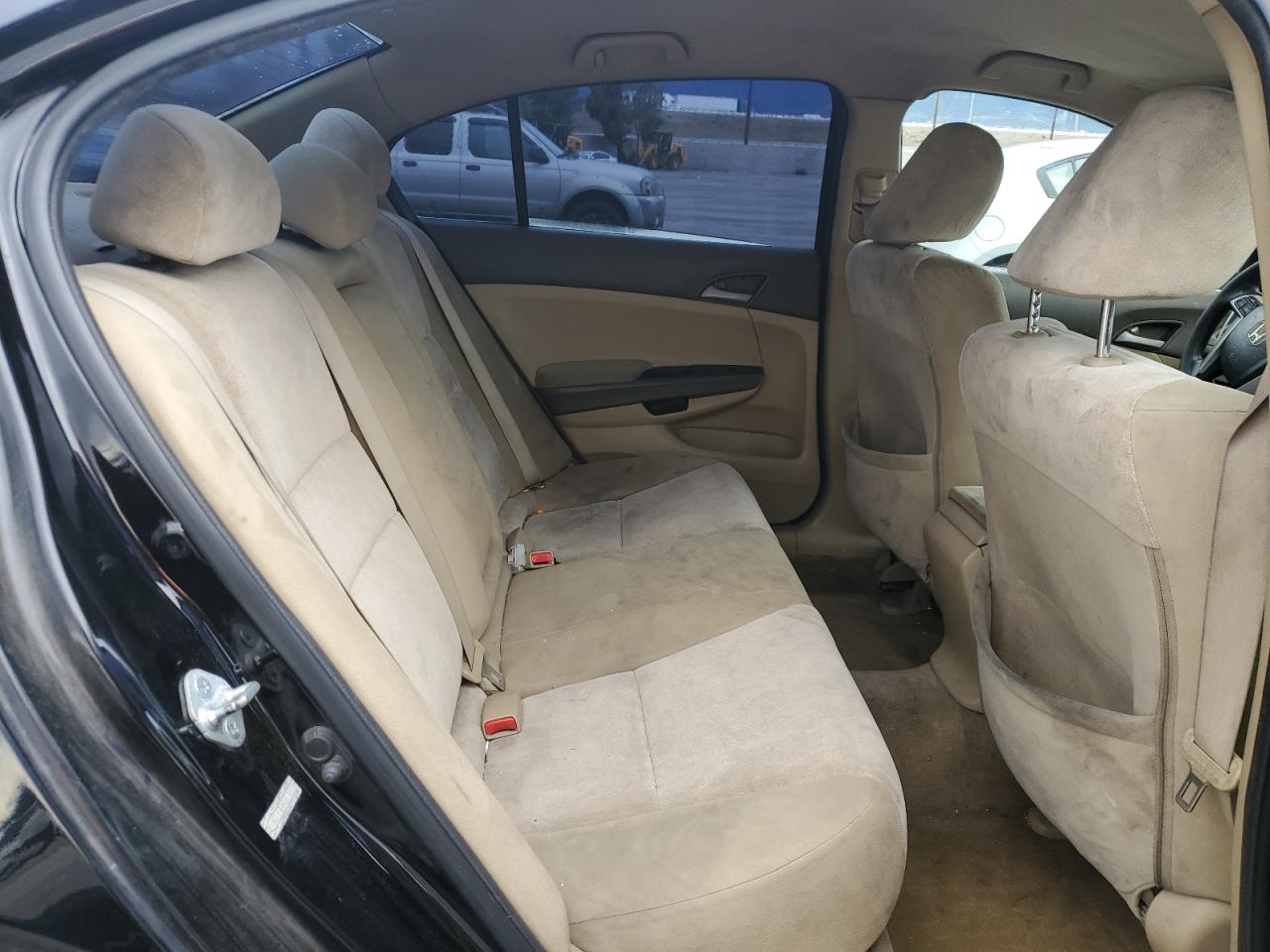 2010 Honda Accord - Image 11