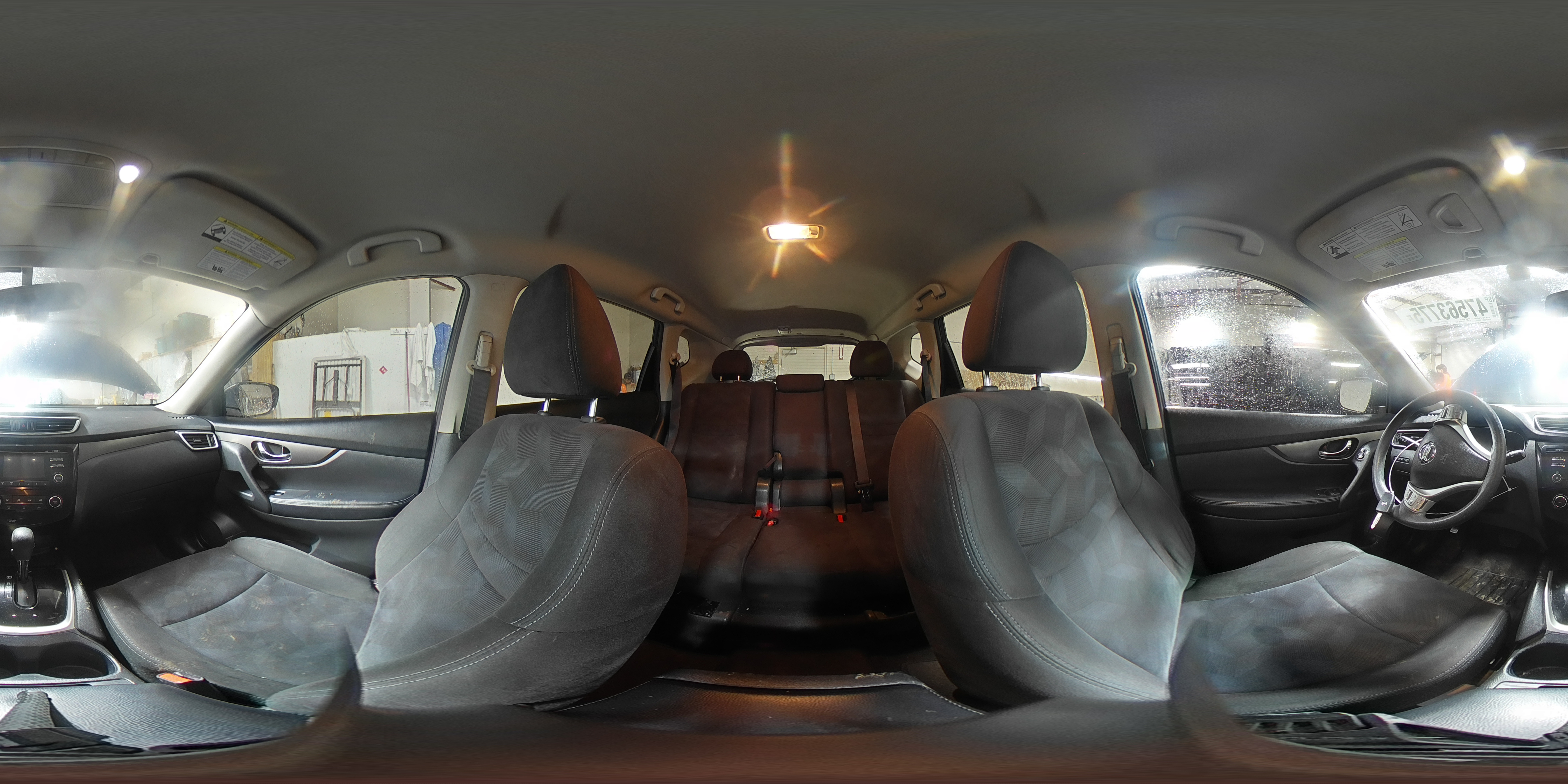 2015 Nissan Rogue - Image 14