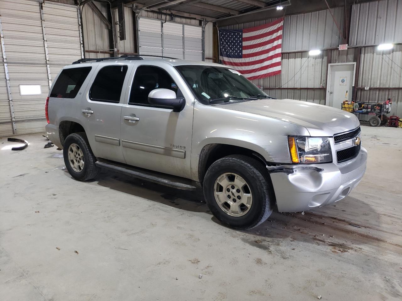 2012 Chevrolet Tahoe - Image 4