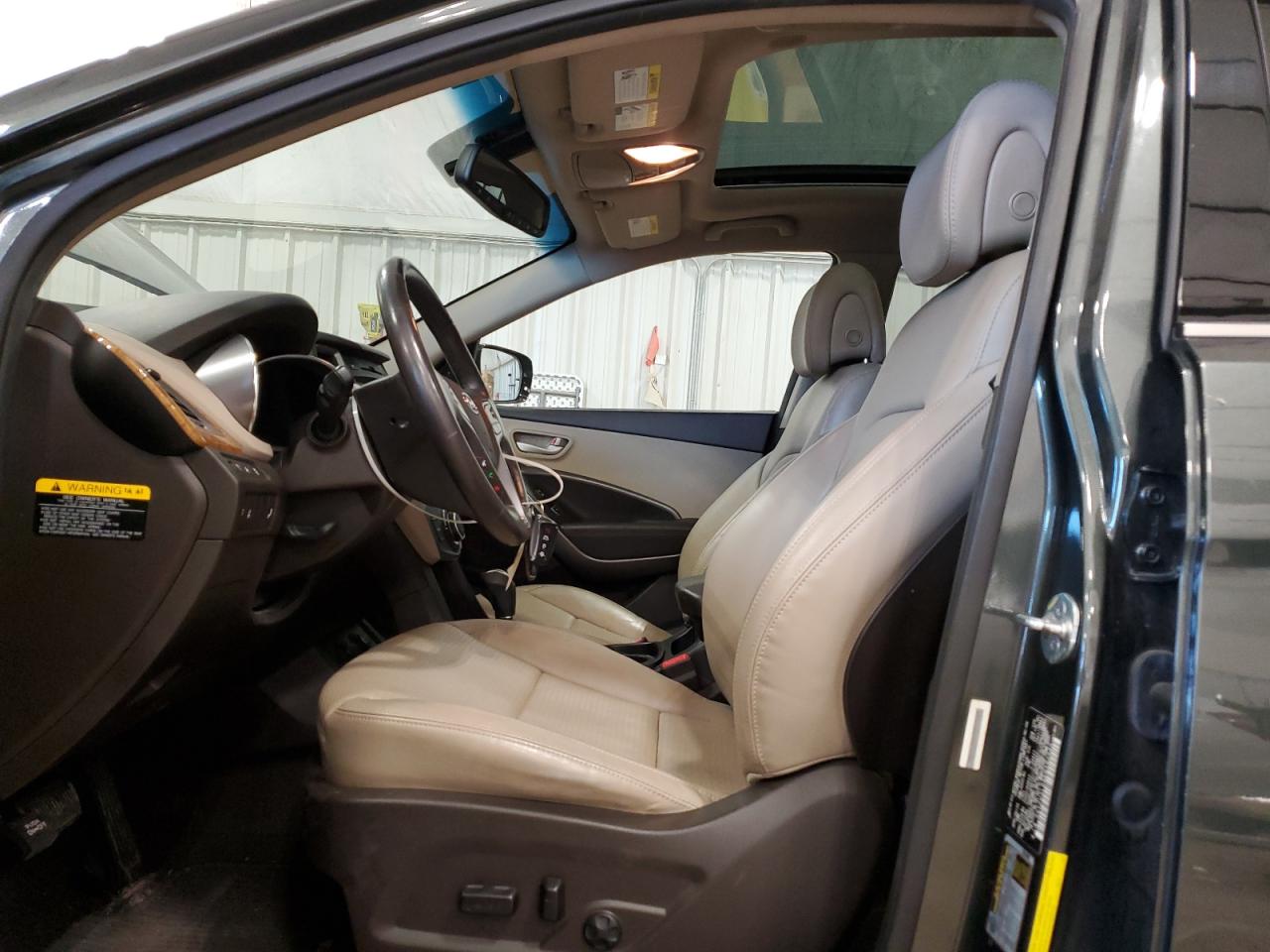 2014 Hyundai Santa Fe - Image 7