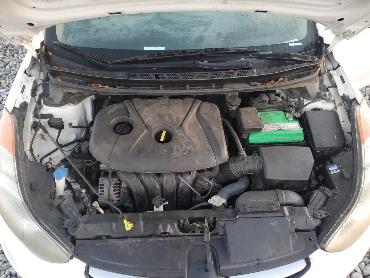 2013 Hyundai Elantra - Image 11