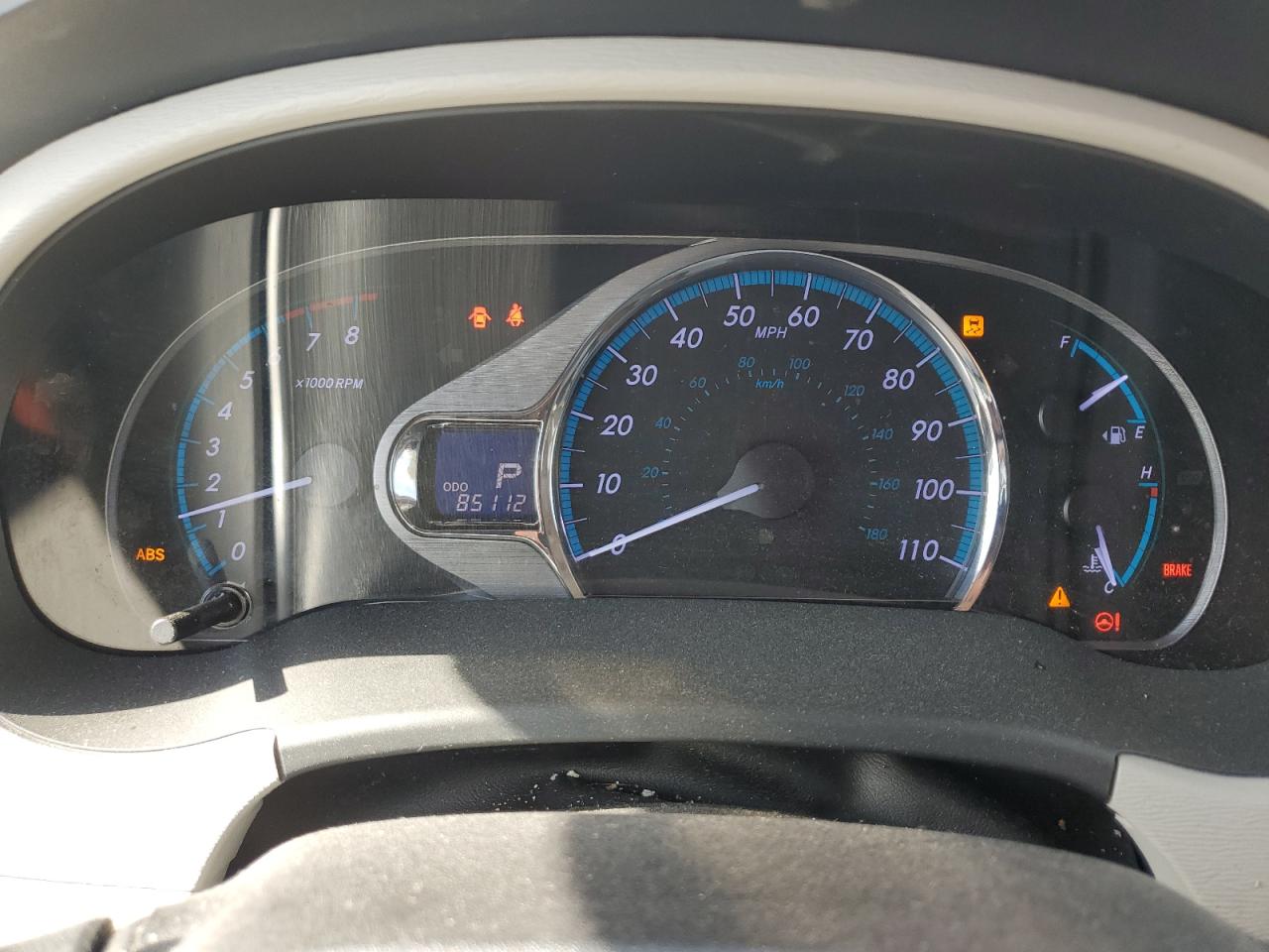 2014 Toyota Sienna - Image 9